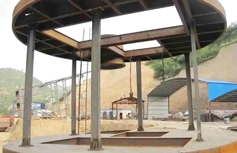 Plataforma de hundimiento minero
