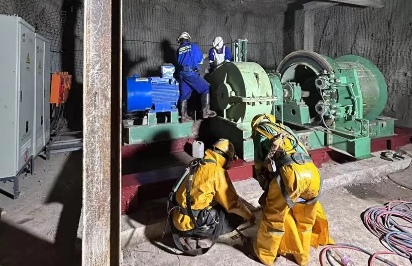 Torno minero de izaje a prueba de explosiones JTPB